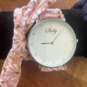 Montre avec bracelet changeable